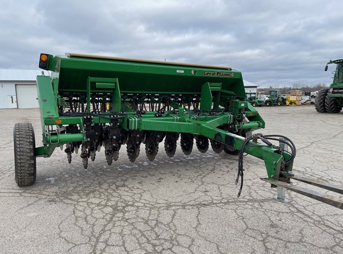 2018 Great Plains 1206NT Grain Drill For Sale