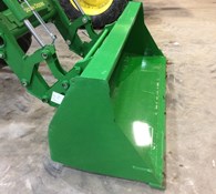 2022 John Deere 520M Thumbnail 8