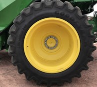 2023 John Deere X9 1000 Thumbnail 23