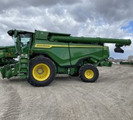 2023 John Deere X9 1000 Thumbnail 5