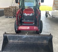 2015 Massey Ferguson MF1736HL Thumbnail 4