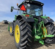 2023 John Deere 6R 215 Thumbnail 7