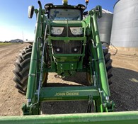 2022 John Deere 6215R Thumbnail 33