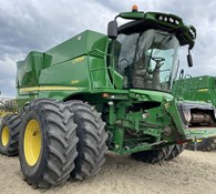 2015 John Deere S690 Thumbnail 7