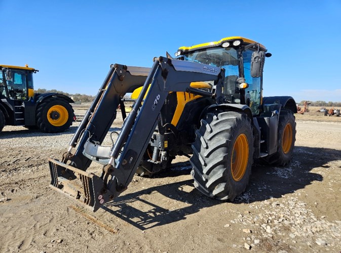 JCB 4220 Tractor For Sale