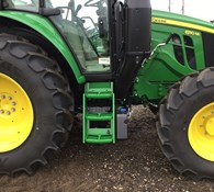 2023 John Deere 6110M Thumbnail 19