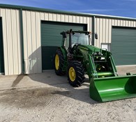 2023 John Deere 6105E Thumbnail 5