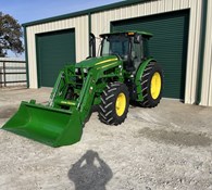 2023 John Deere 6105E Thumbnail 9