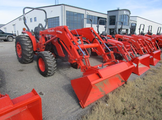 2022 Kubota MX6000HST Tractor For Sale