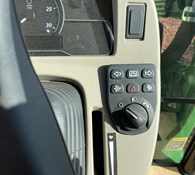 2023 John Deere 3046R Thumbnail 24