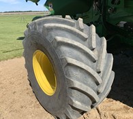 2023 John Deere X9 1100 Thumbnail 6