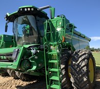 2023 John Deere X9 1100 Thumbnail 15