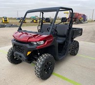 2024 Can-Am Defender DPS HD9 Fiery Red Thumbnail 1