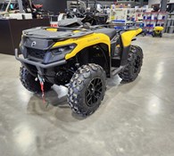 2024 Can-Am Outlander XT 700 Thumbnail 2