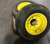 John Deere BN280434 Tire & Wheel ass'm Thumbnail 4