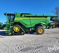 2023 John Deere X9 1100 Thumbnail 10