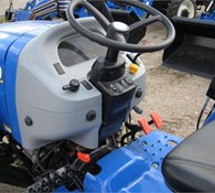 2024 New Holland Workmaster™ Compact 25-40 Series 35 Thumbnail 3