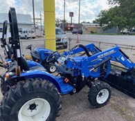 2024 New Holland Workmaster™ Compact 25-40 Series 25 Thumbnail 2