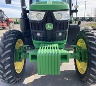 2018 John Deere 6145R Thumbnail 15