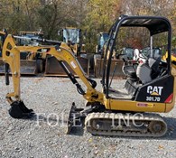 2018 Caterpillar 301.7D Thumbnail 9