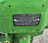 2019 John Deere 6105E Thumbnail 10
