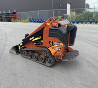 2021 Ditch Witch SK800 Thumbnail 7