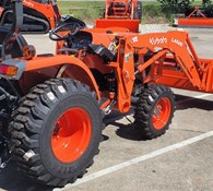 2023 Kubota L02 Series L3302 HST Thumbnail 4