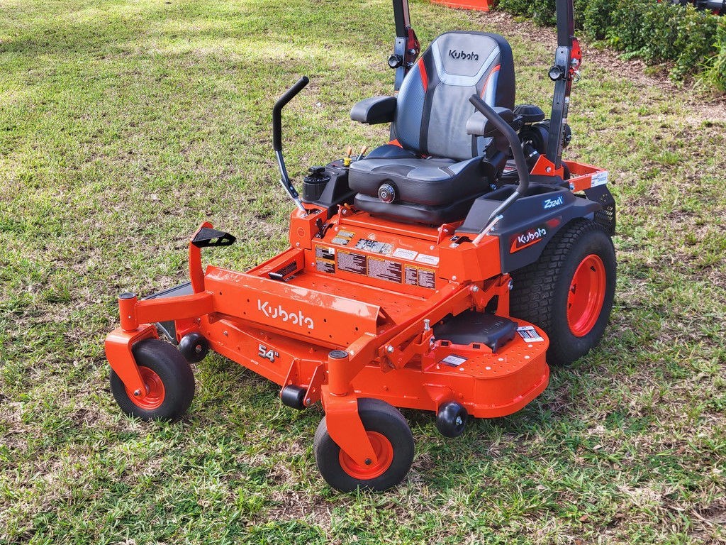 2023 Kubota Z700 Series Z724XKW-3-54 Zero Turn Mower For
