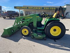 Tractor - Compact Utility For Sale 2007 John Deere 3720 , 44 HP