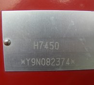 2009 New Holland H7450 Thumbnail 4