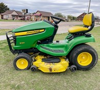 2008 John Deere X320 Thumbnail 8