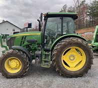 2022 John Deere 6135E Thumbnail 3