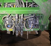 2016 John Deere R4045 Thumbnail 14