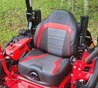 2023 Gravely PRO-TURN® 500 560 Kawasaki® FX921V Thumbnail 6