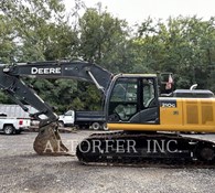 2019 John Deere 210G LC Thumbnail 8