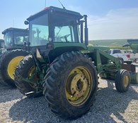 1978 John Deere 4440 Thumbnail 3