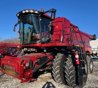 2015 Case IH Axial-Flow® Combines 7240 Thumbnail 1