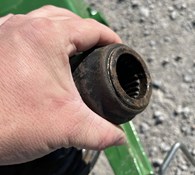 2018 John Deere 946 Thumbnail 9