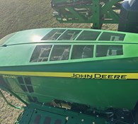 2016 John Deere R4030 Thumbnail 4