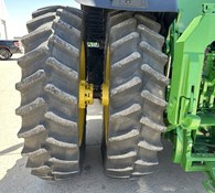 2021 John Deere 8R 310 Thumbnail 17