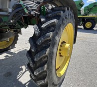 2016 John Deere R4038 Thumbnail 5