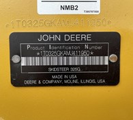 2022 John Deere 325G Thumbnail 7