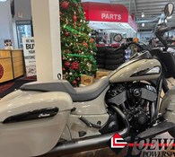 2023 Indian Motorcycle Springfield® Dark Horse® Quartz Gray Thumbnail 3