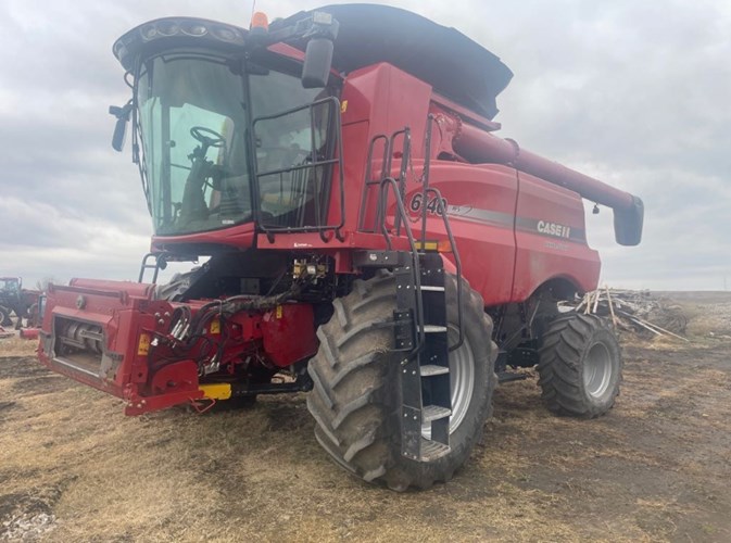 2014 Case IH 6140 Combine For Sale