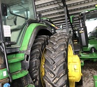 2021 John Deere 8R 340 Thumbnail 15