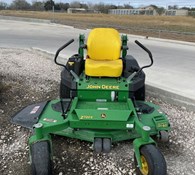 2022 John Deere Z720E Thumbnail 1