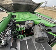 2021 John Deere X9 1000 Thumbnail 37