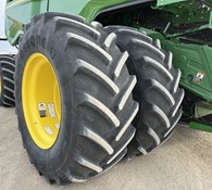 2021 John Deere X9 1000 Thumbnail 41