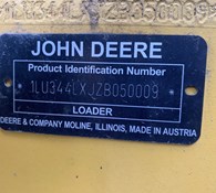2018 John Deere 344L Thumbnail 8