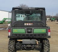 2018 John Deere XUV 835M Thumbnail 4